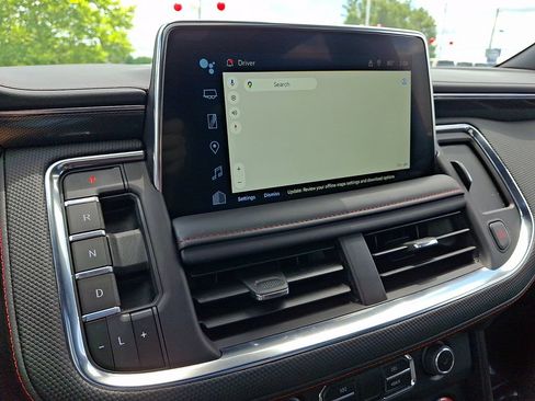 Certified 2024 Chevrolet Tahoe RST w/ Luxury Package AWD/4WD image 18