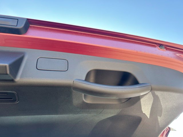 Used 2025 Kia Sorento S w/ Panoramic Sunroof Package FWD image 11