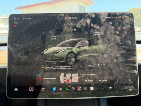 Used 2022 Tesla Model 3 Long Range AWD/4WD image 23