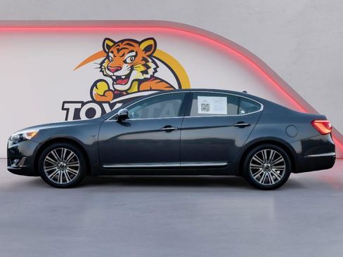 Used 2015 Kia Cadenza Premium image 8