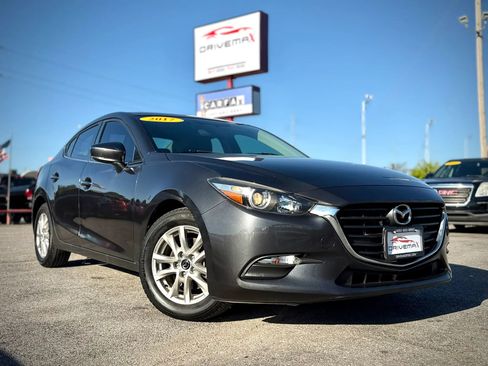 Used 2017 MAZDA MAZDA3 Sport w/ Preferred Equipment Package FWD image 40
