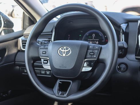 Used 2026 Toyota Camry LE FWD image 16