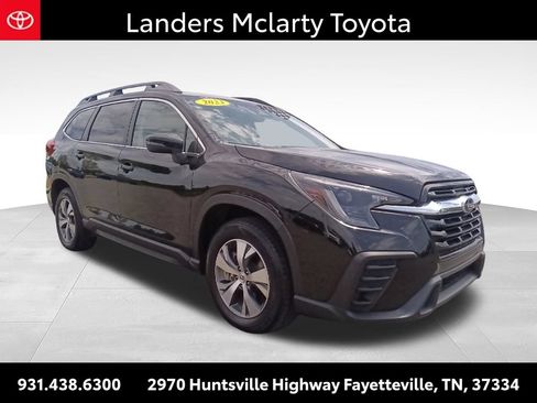 Used 2023 Subaru Ascent Premium w/ Convenience Package AWD/4WD image 1