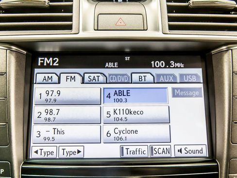Used 2010 Lexus LS 460 L RWD image 24