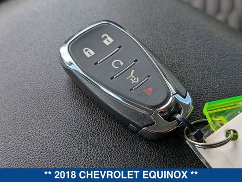 Used 2018 Chevrolet Equinox LT image 33