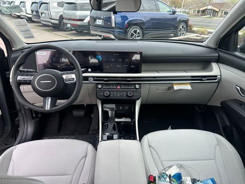 New 2026 Hyundai Tucson SE AWD/4WD image 12