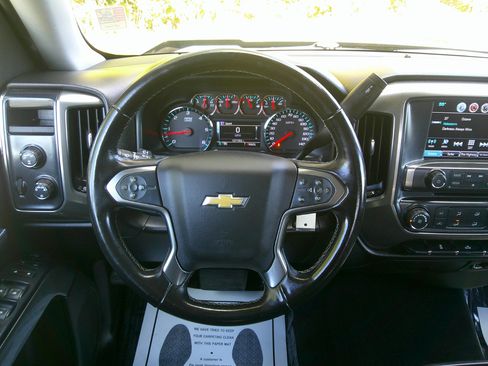 Used 2018 Chevrolet Silverado 1500 LT image 31