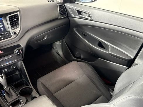 Used 2018 Hyundai Tucson SEL AWD/4WD image 26