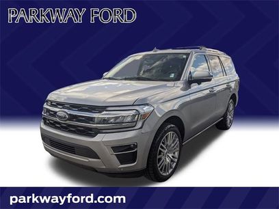 Used 2023 Ford Expedition Limited