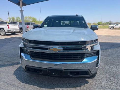 Used 2020 Chevrolet Silverado 1500 LT w/ Texas Edition AWD/4WD image 2