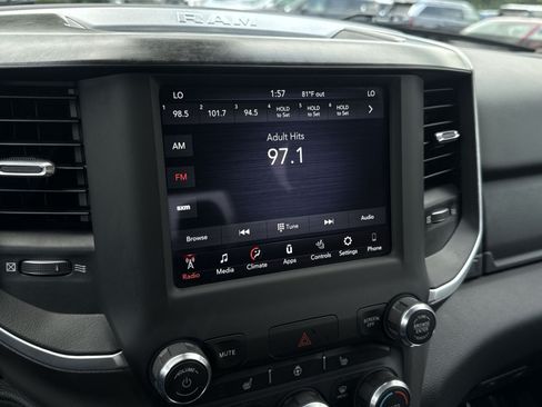 Used 2021 RAM 1500 Big Horn AWD/4WD image 18