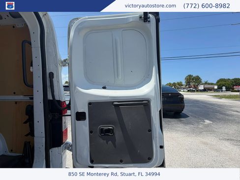 Used 2021 Nissan NV 1500 SV RWD image 10