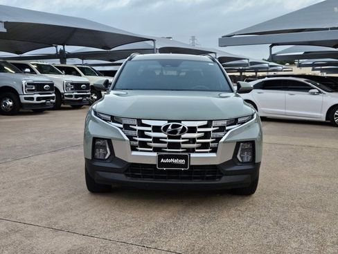 Used 2022 Hyundai Santa Cruz SEL Premium image 2