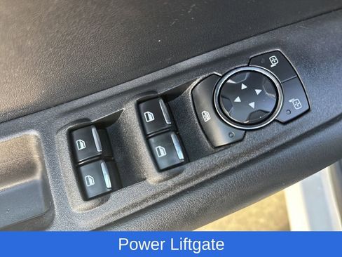 Used 2021 Ford Edge SEL w/ Convenience Package image 16