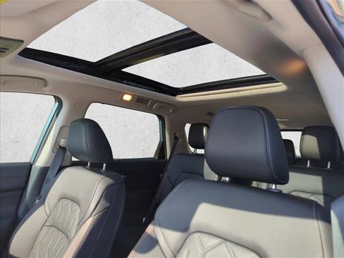 New 2026 Nissan Pathfinder Platinum FWD image 20
