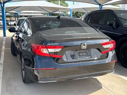 Used 2018 Honda Accord EX-L image 8
