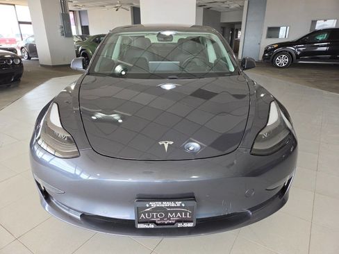 Used 2021 Tesla Model 3 Standard Range Plus image 2