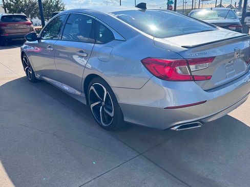 Used 2021 Honda Accord Sport Special Edition image 6