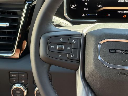 New 2026 GMC Sierra 2500 Denali Ultimate AWD/4WD image 10
