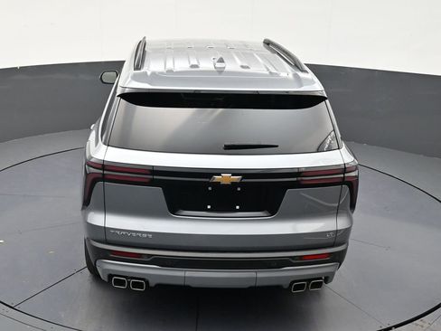 Used 2024 Chevrolet Traverse LT FWD image 15