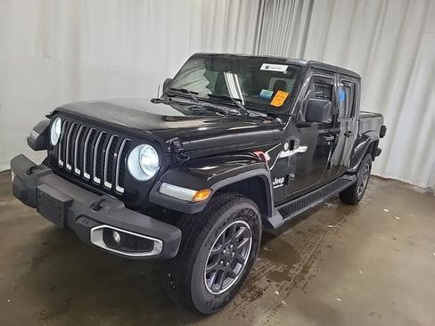 Used 2020 Jeep Gladiator Overland AWD/4WD image 1