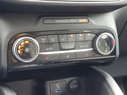 Certified 2022 Ford Escape SE w/ Cold Weather Package AWD/4WD image 30