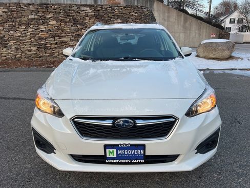 Used 2017 Subaru Impreza 2.0i Premium image 8