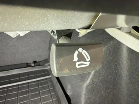 Used 2020 Chevrolet Malibu LS w/ LPO, Convenience Package 2 image 55