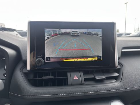 Used 2025 Toyota RAV4 XLE w/ Weather Package AWD/4WD image 23