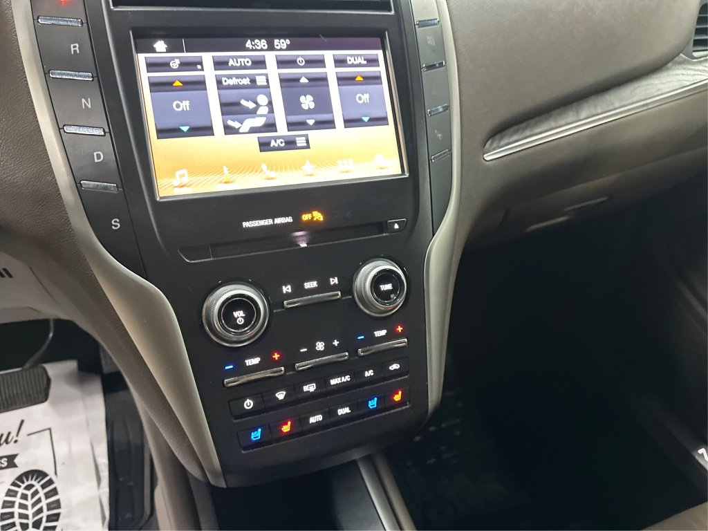 Used 2017 Lincoln MKC Reserve AWD/4WD image 23