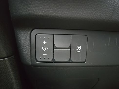 Used 2018 Kia Soul + FWD image 19