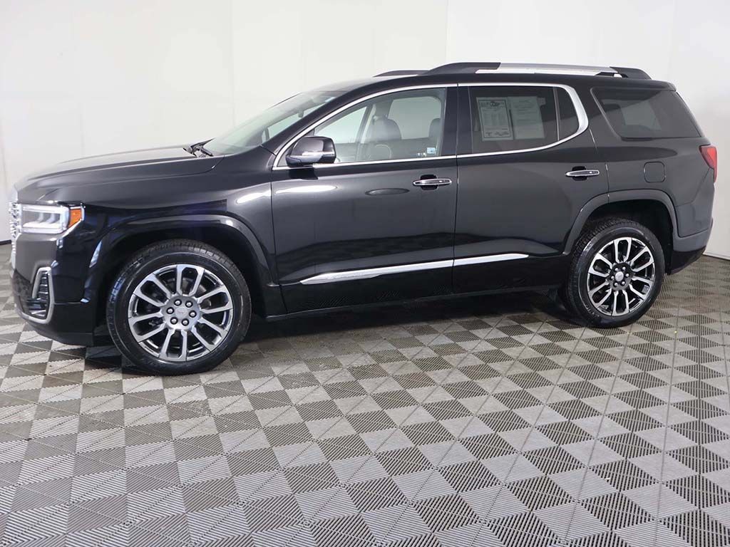Used 2023 GMC Acadia Denali AWD/4WD image 18