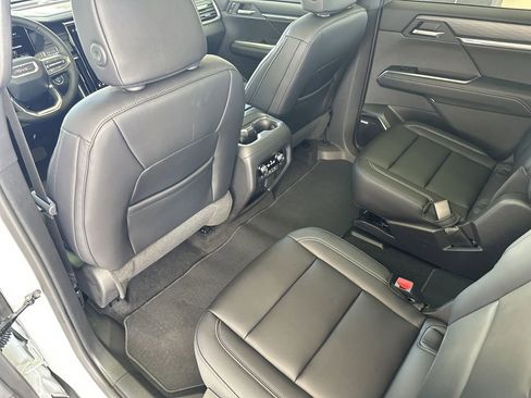 New 2026 GMC Acadia Elevation w/ Black Edition image 31