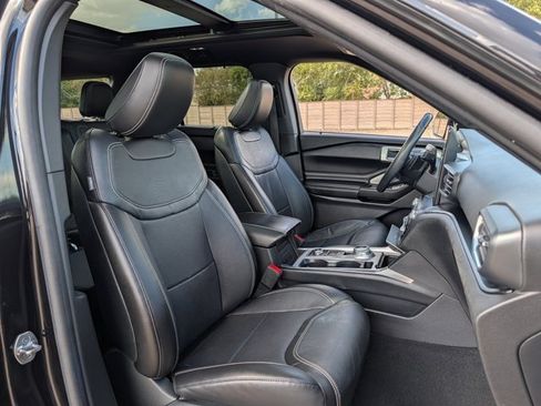 Used 2020 Ford Explorer ST w/ Premium Technology Package AWD/4WD image 26