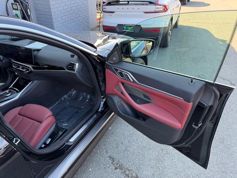 Used 2023 BMW i4 eDrive40 image 40