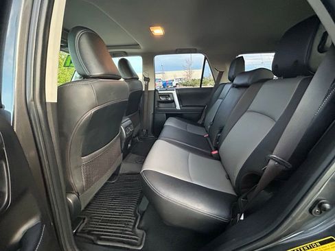 Used 2021 Toyota 4Runner SR5 Premium w/ Moonroof Package AWD/4WD image 27
