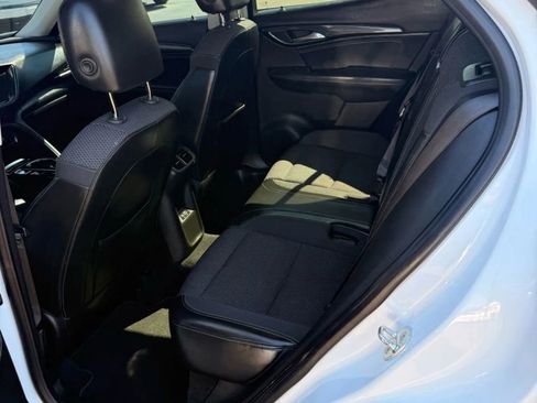 Used 2021 Buick Envision Preferred w/ Sport Touring Package FWD image 12