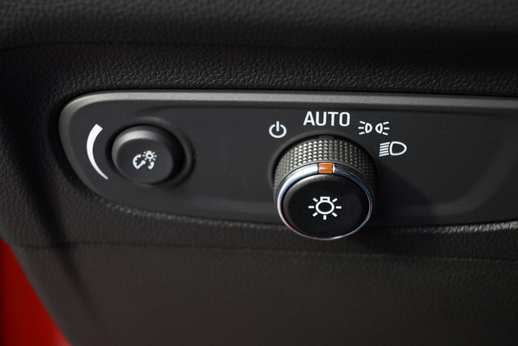 Used 2023 Buick Envision Preferred FWD image 24