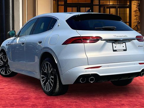 Used 2023 Maserati Grecale GT AWD/4WD image 11