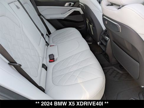 Certified 2024 BMW X5 xDrive40i w/ M Sport Package image 27