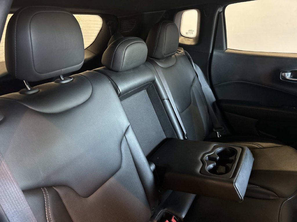 Used 2020 Jeep Compass High Altitude AWD/4WD image 34