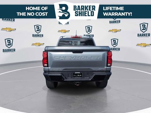 Used 2024 Chevrolet Colorado ZR2 w/ ZR2 Convenience Package III AWD/4WD image 7