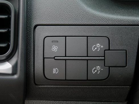 New 2024 RAM ProMaster 2500 w/ Quick Order Package 22G SLT image 26