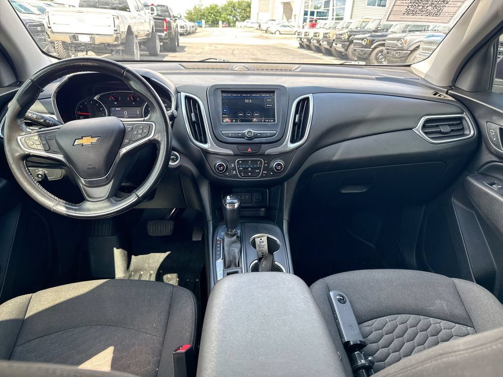 Used 2019 Chevrolet Equinox LT FWD image 10