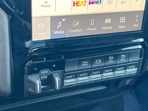 New 2025 RAM 2500 Tradesman AWD/4WD image 19