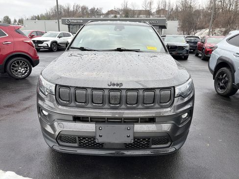 Used 2022 Jeep Compass Altitude w/ Convenience Group image 3