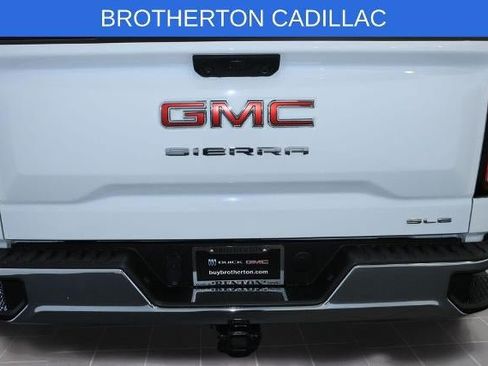 Used 2024 GMC Sierra 1500 SLE AWD/4WD image 16
