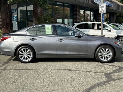 Used 2019 INFINITI Q50 Pure image 3