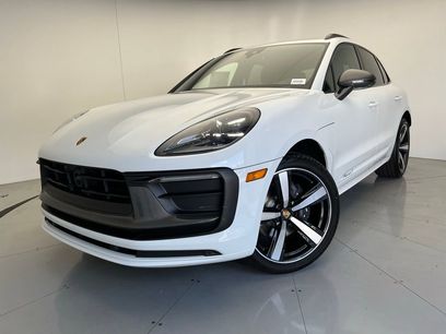 Certified 2025 Porsche Macan Turbo