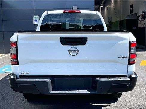 Used 2022 Nissan Frontier S w/ Technology Package AWD/4WD image 5